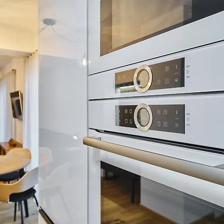 Vogue Ridge Retreat & Terrace By Interhome